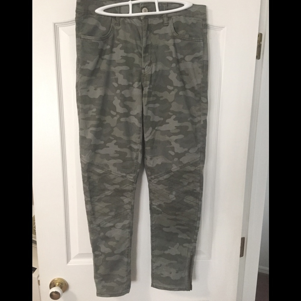 Camo Jeans